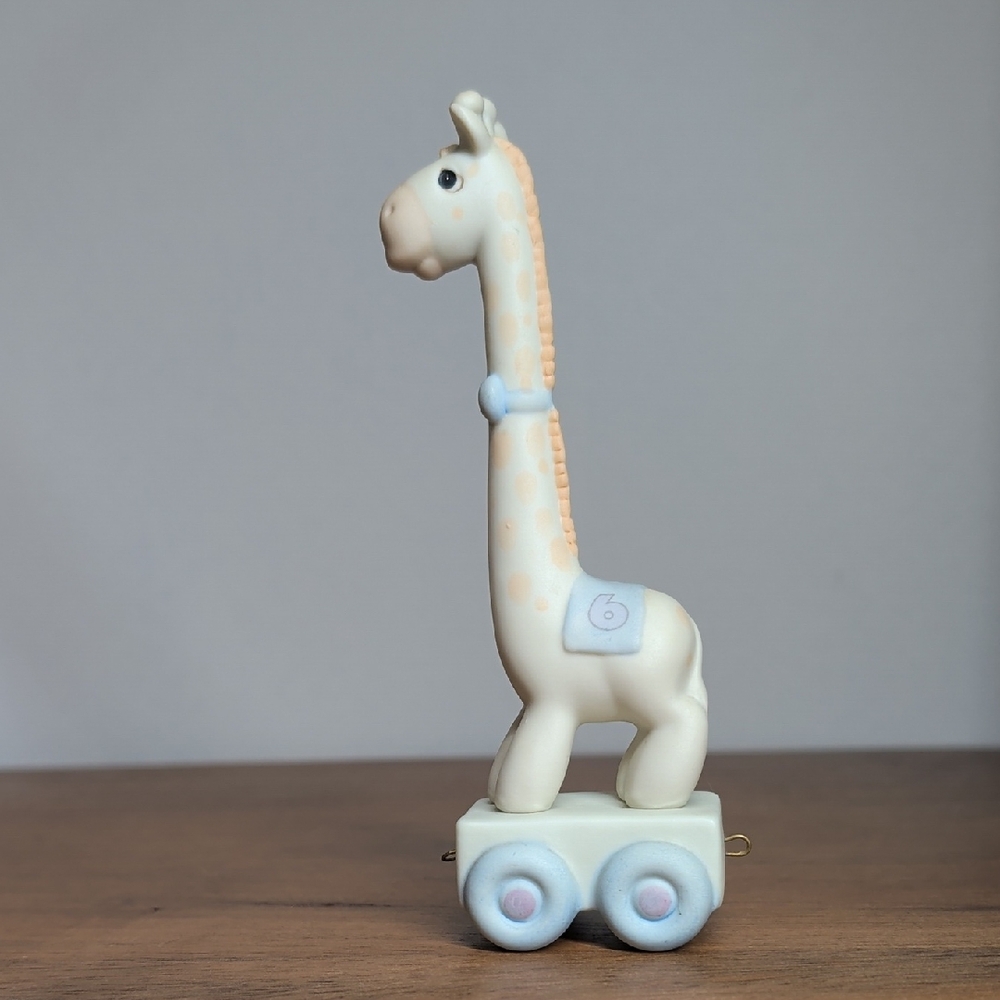 Precious Moments Birthday Train 6 Giraffe 1985